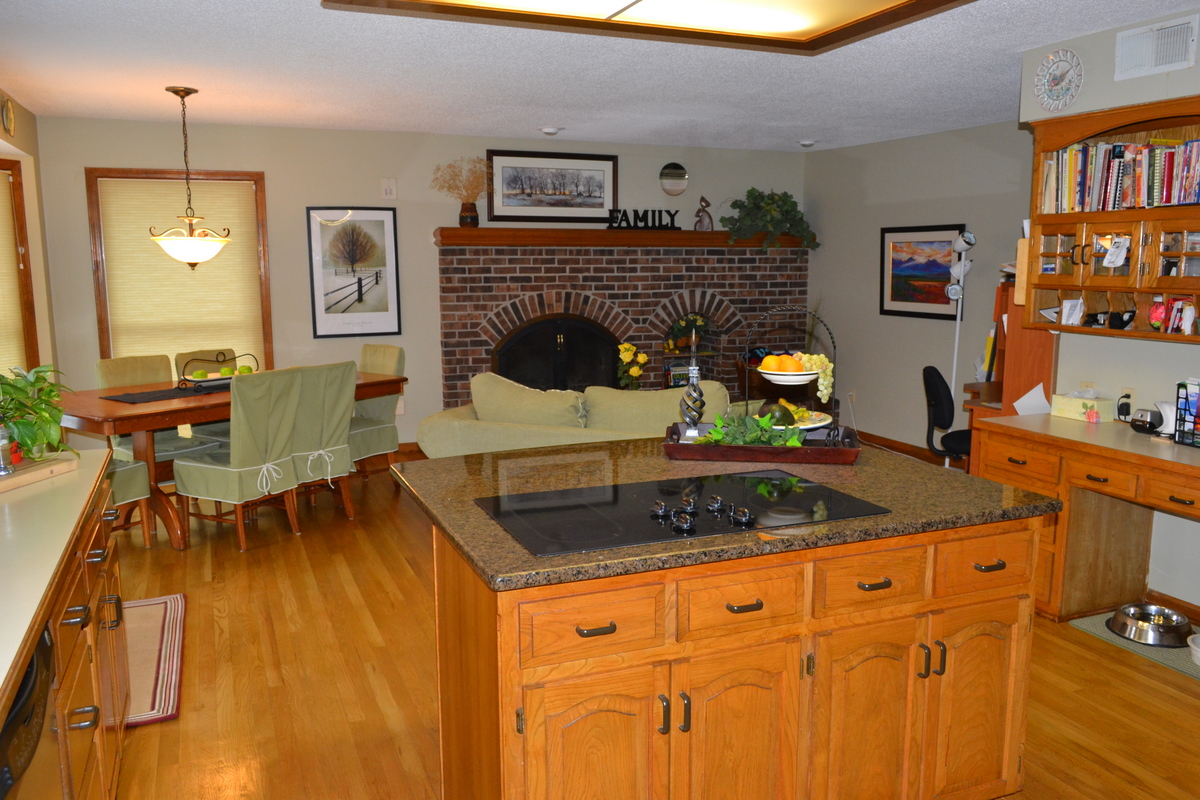 Kitchen Hearth Room